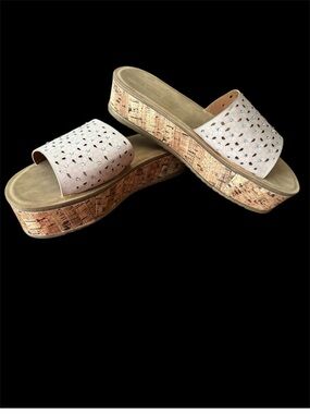 Alexis Bendel Women's size 9 Crochet Low Heel Platform Wedge Pink Sandals, NWOT